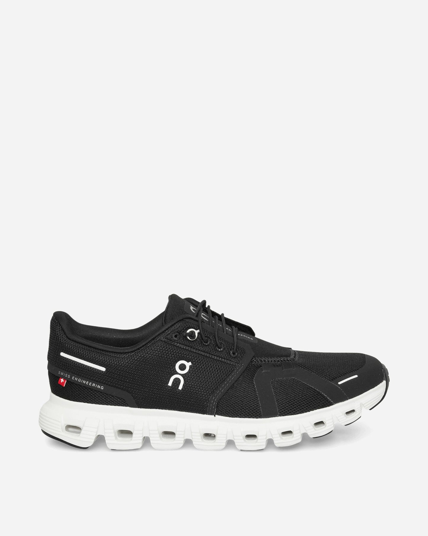 Cloud 6 Sneakers Black / White