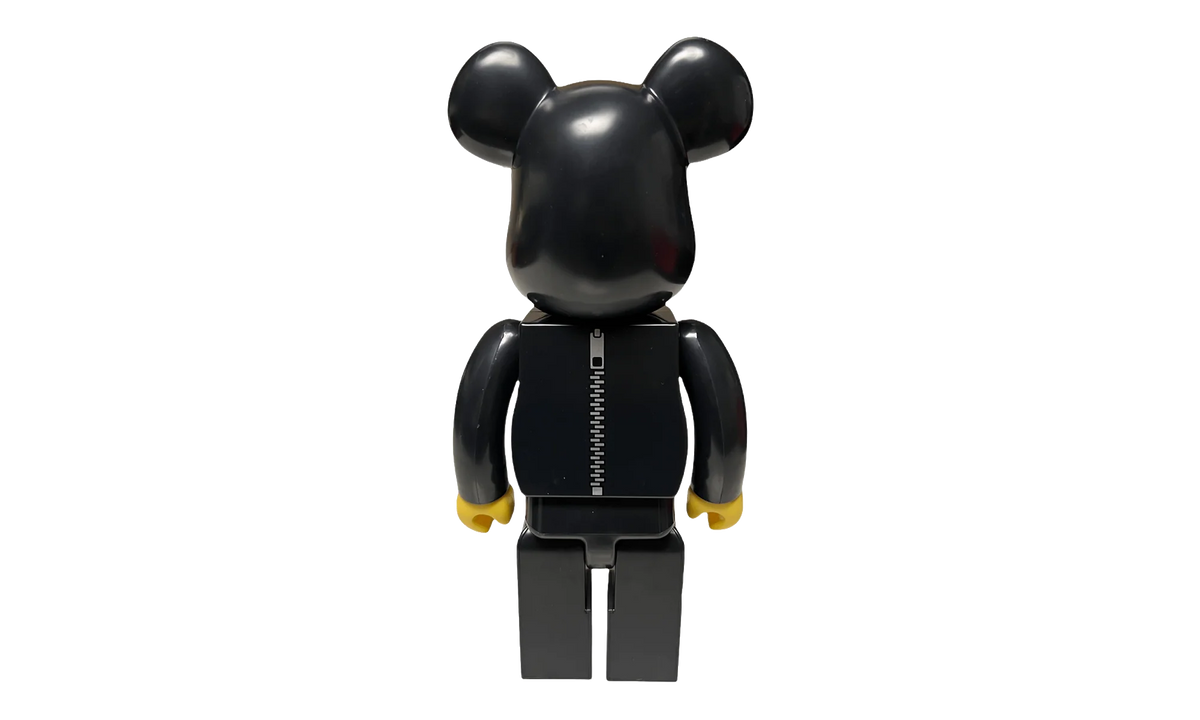 D-Mo 400% "Black" MEDI3052
