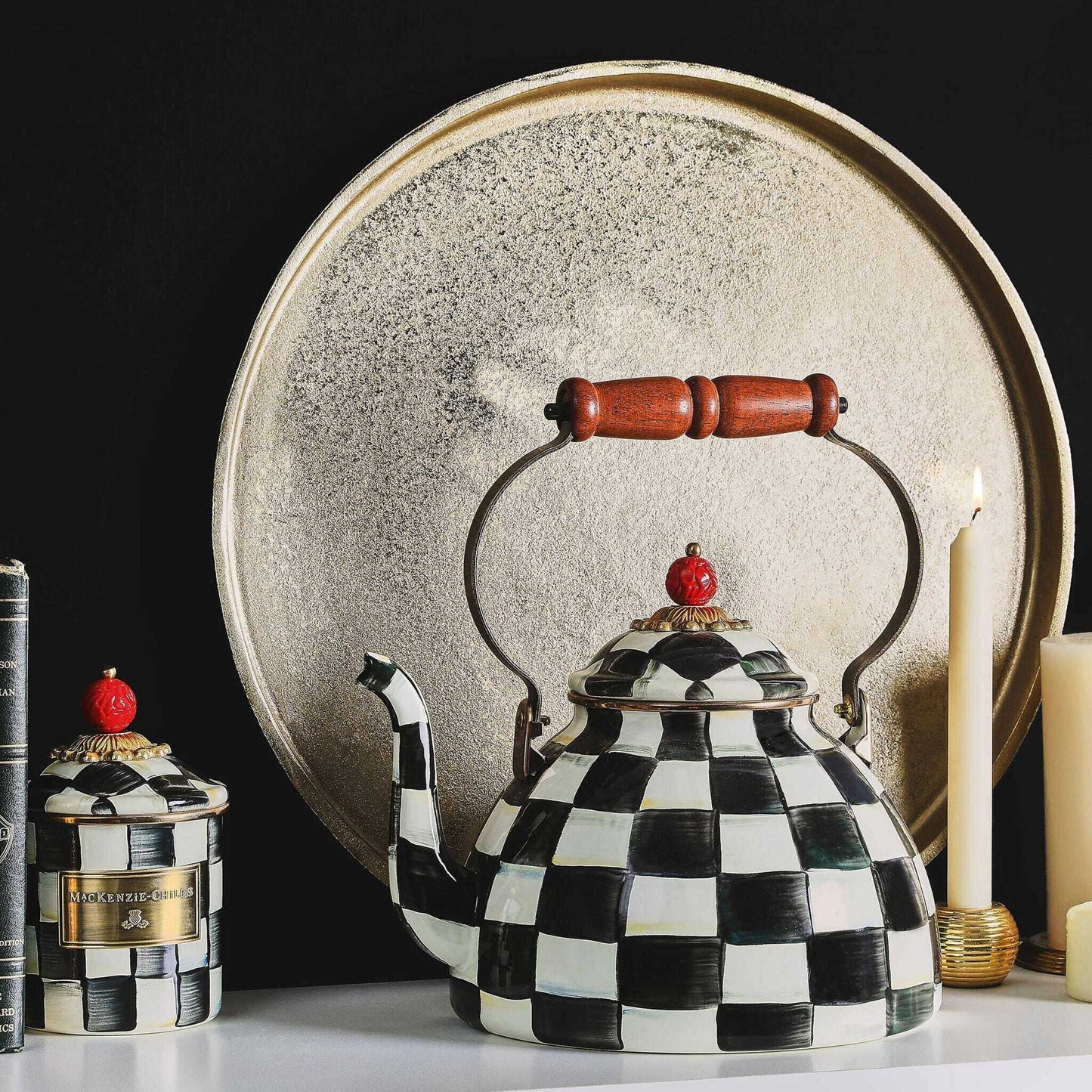 Iconic Black & White Courtly Check Enamel Tea Kettle by Mackenzie-Childs 2.84L