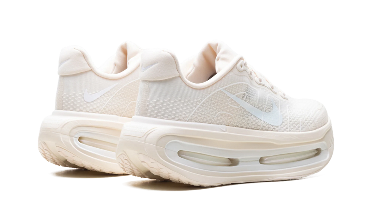 Nike Vomero Premium WMNS "Chalk" IQ8102 100