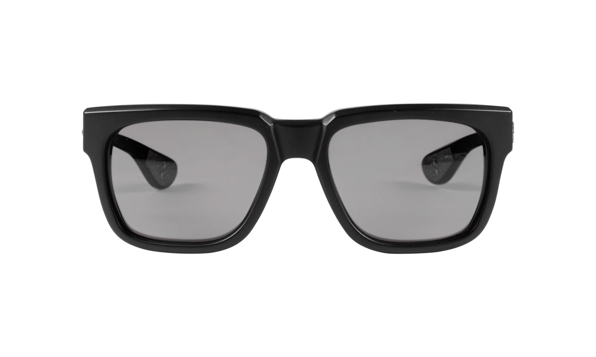 Box officer Sunglasses with Silver Dagger "Dark Grey" CHRM0944
