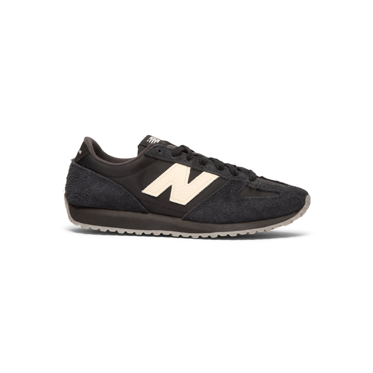 Junya MAN x New Balance 471 (Black)