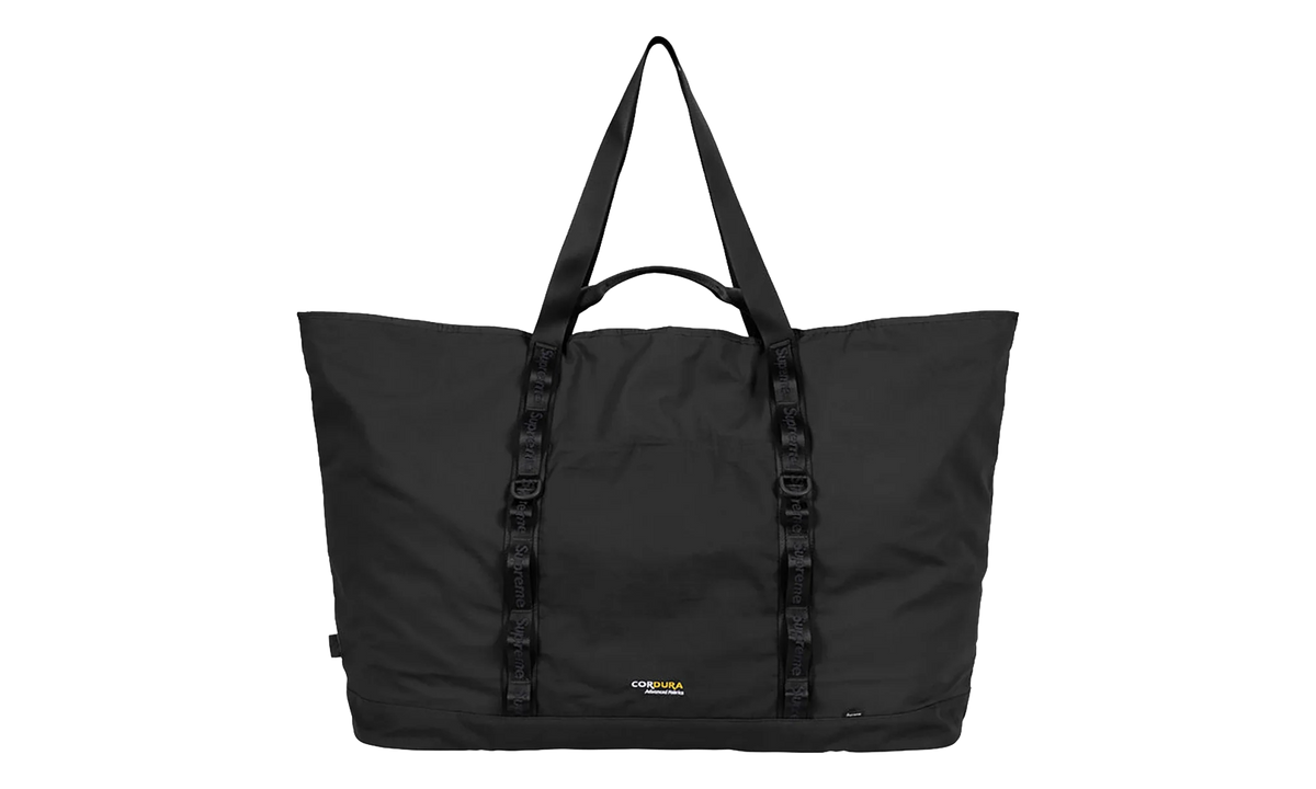 X-Large Tote Bag + Utility Pouch "SS26 - Black" SU27273