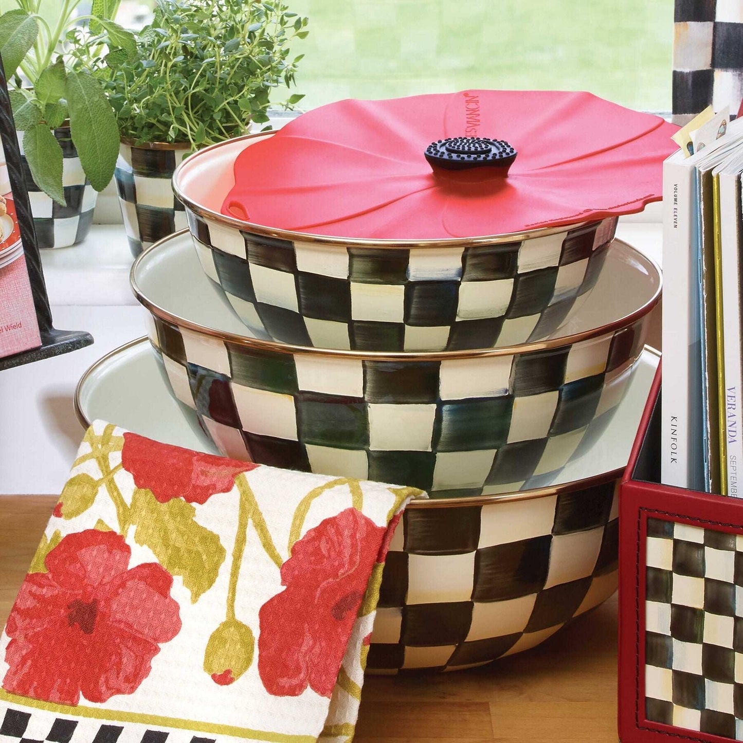 Courtly Check Medium Everyday Bowl