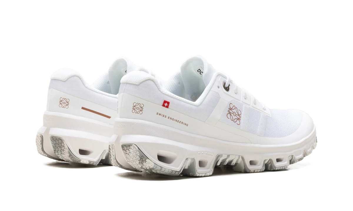 Cloudventure WMNS "LOEWE - White" 3WD10520069
