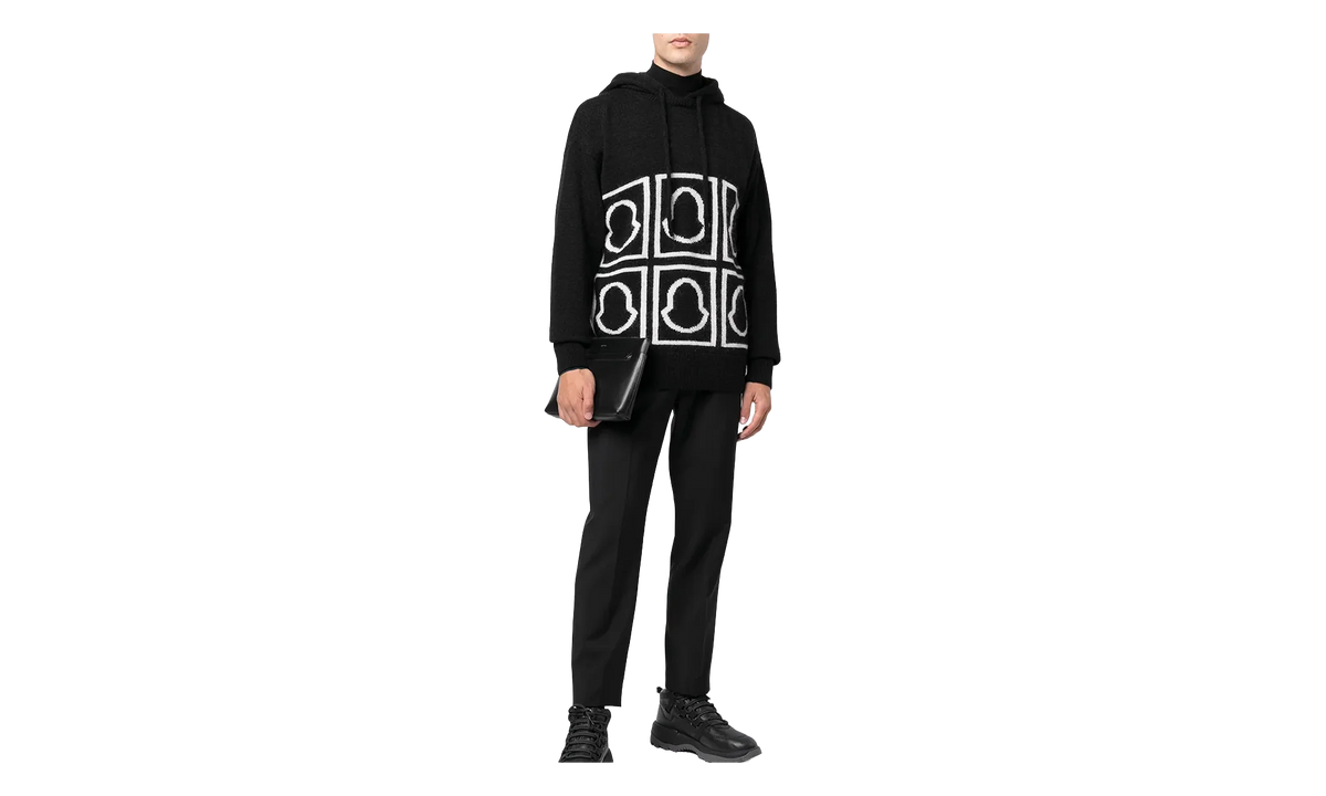 Logo-Intarsia Knitted Hooded Sweatshirt "Black" MON10