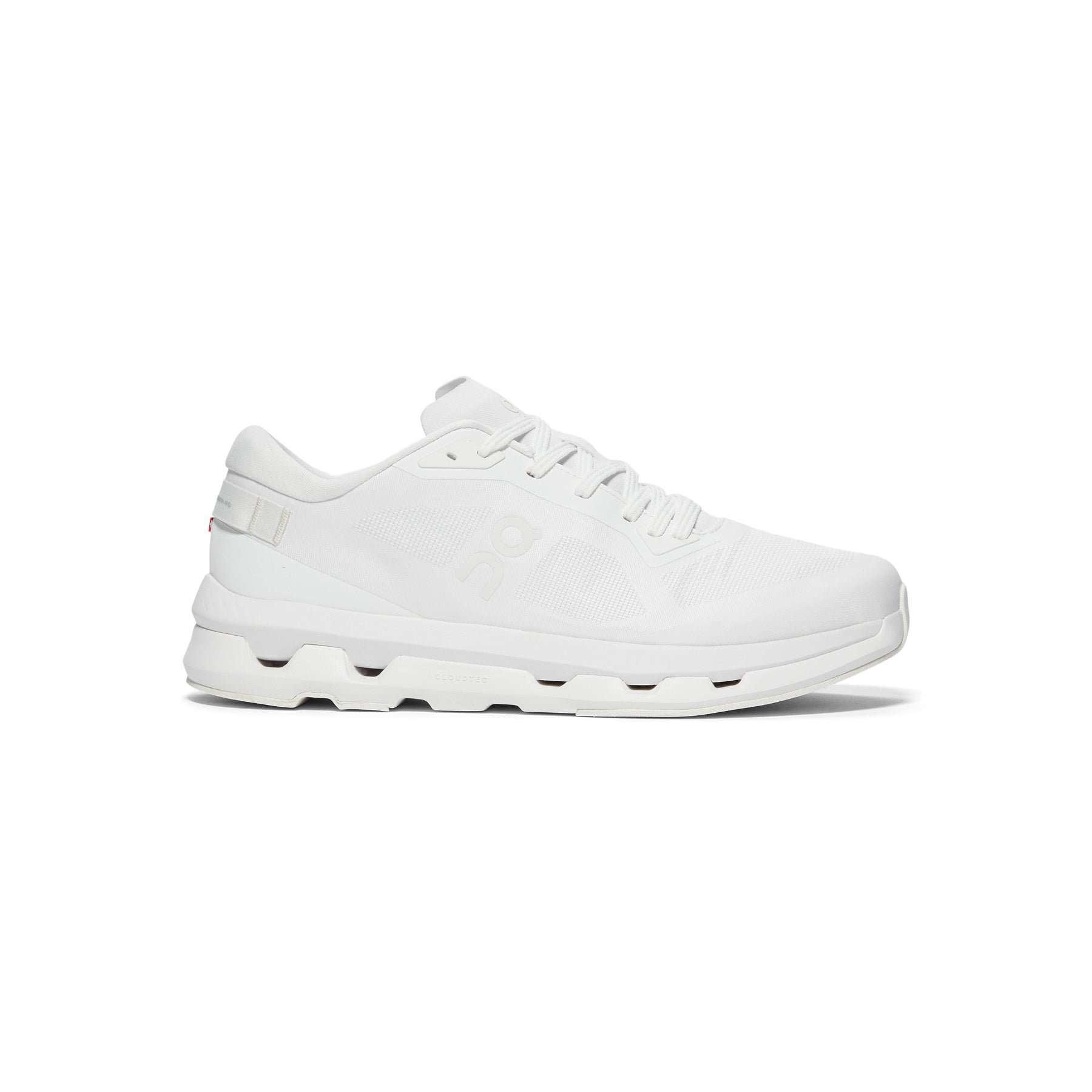 ON Cloudzone (White)