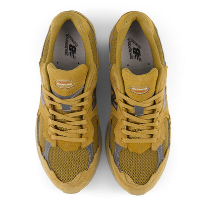 New Balance  2002 GOR-TEX Protection Pack 2.0 - Stucco