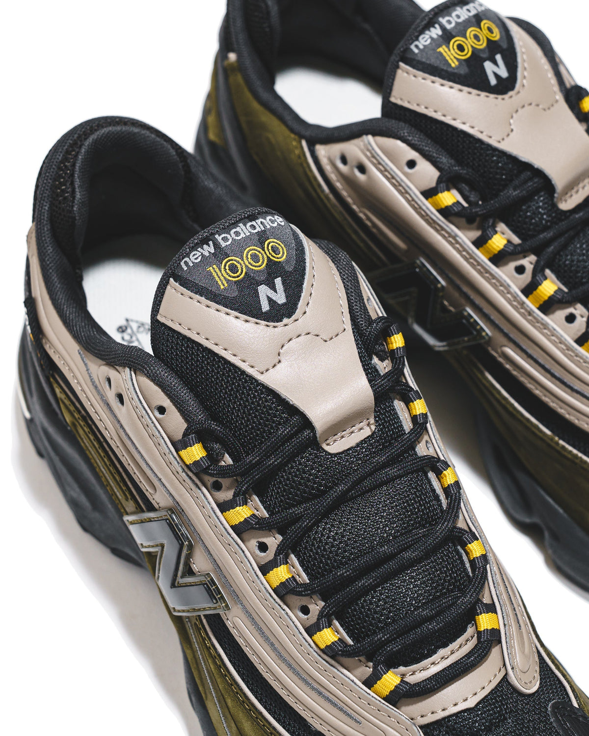 New Balance Men 1000 Pearl Grey M1000L