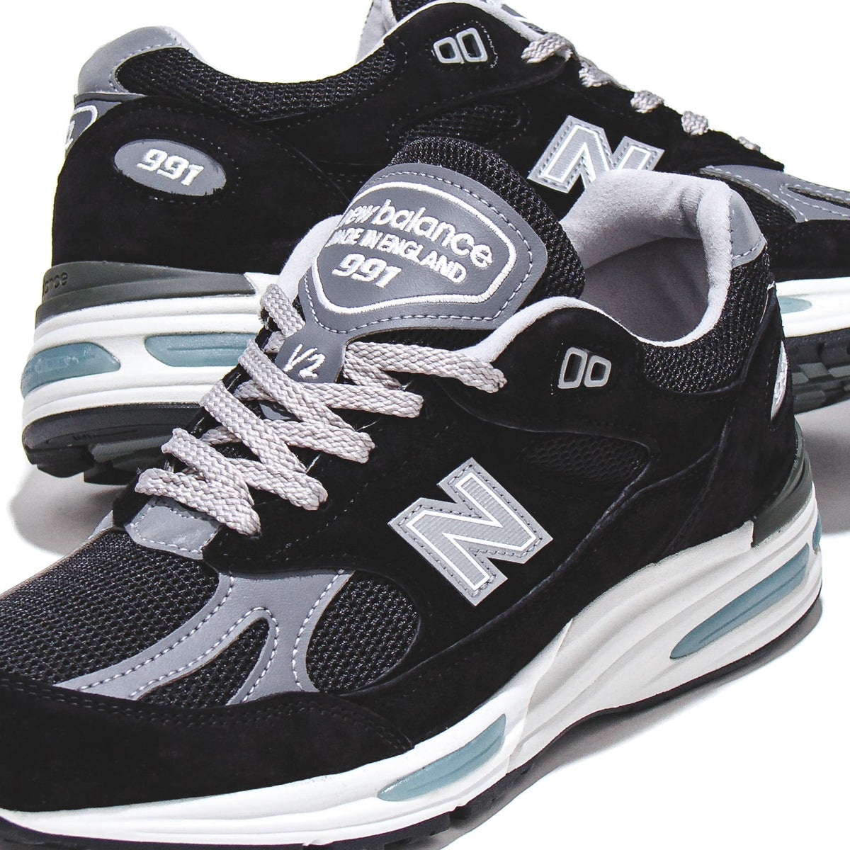 New Balance Unisex 991v2 Black Made In UK U991BK2