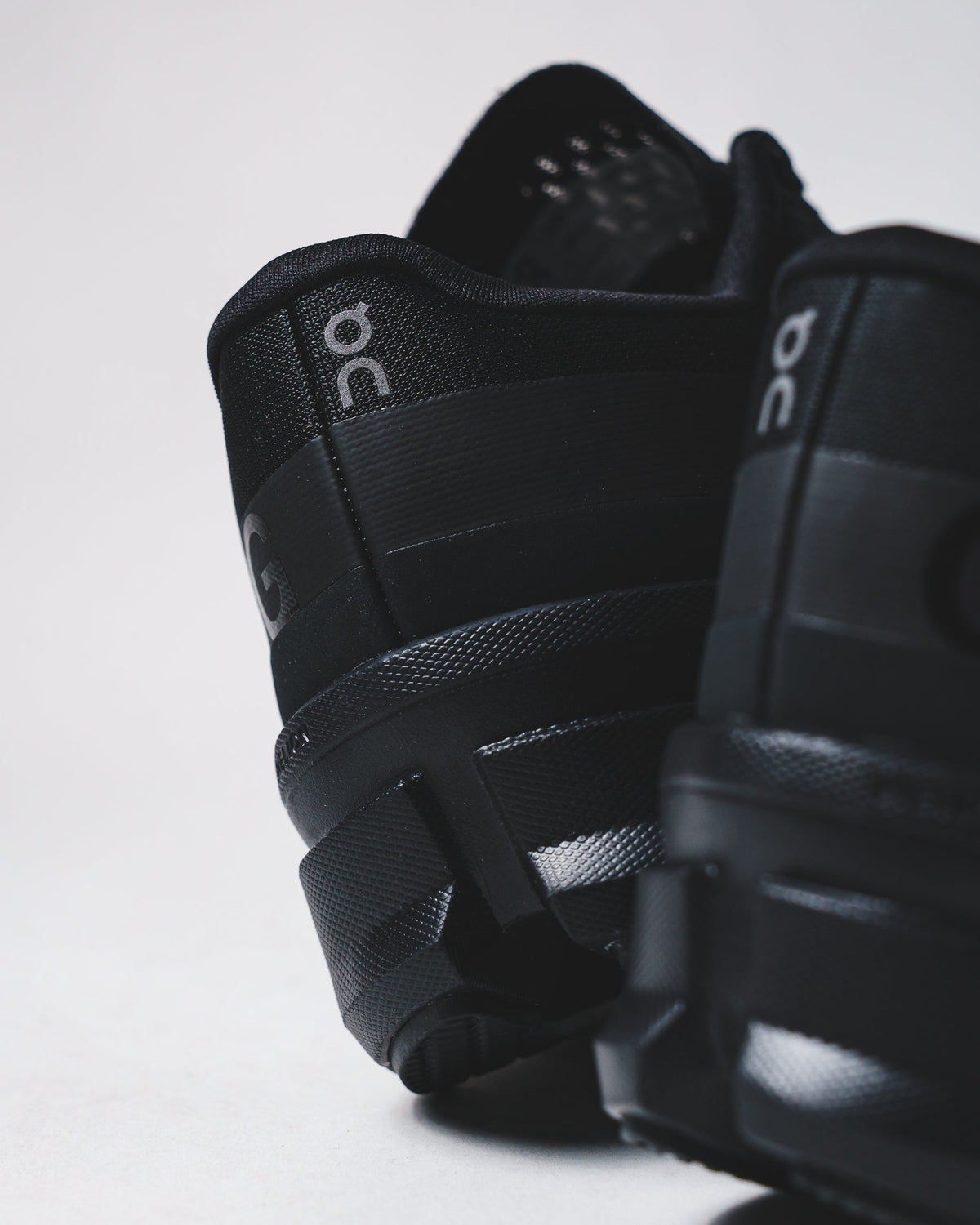 ON Men Cloudmonster 1 Black 3MF30741043