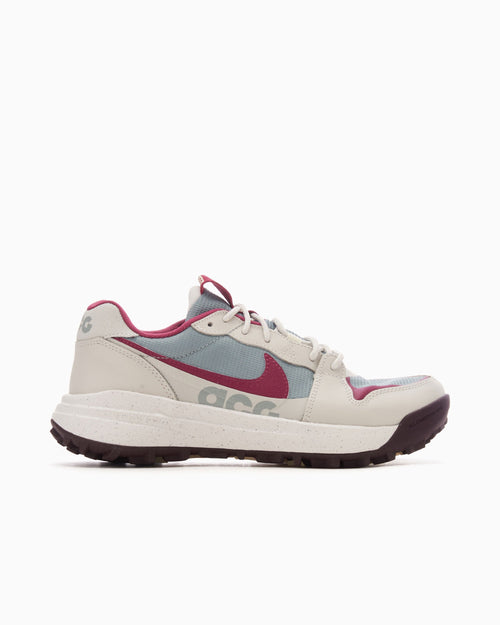 Nike ACG Lowcate