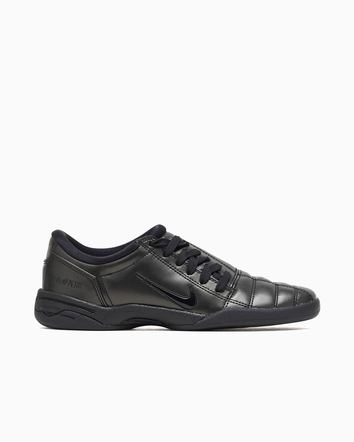 Nike Women's Total 90